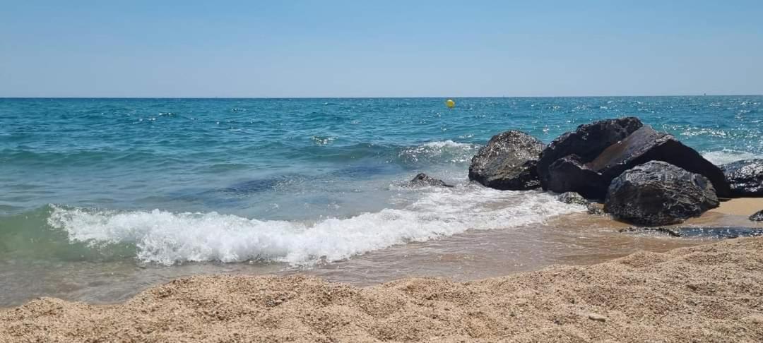 Camping El Pinar Platja Санта-Сусанна Экстерьер фото