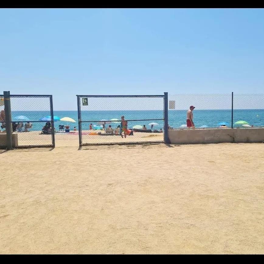 Camping El Pinar Platja Санта-Сусанна Экстерьер фото