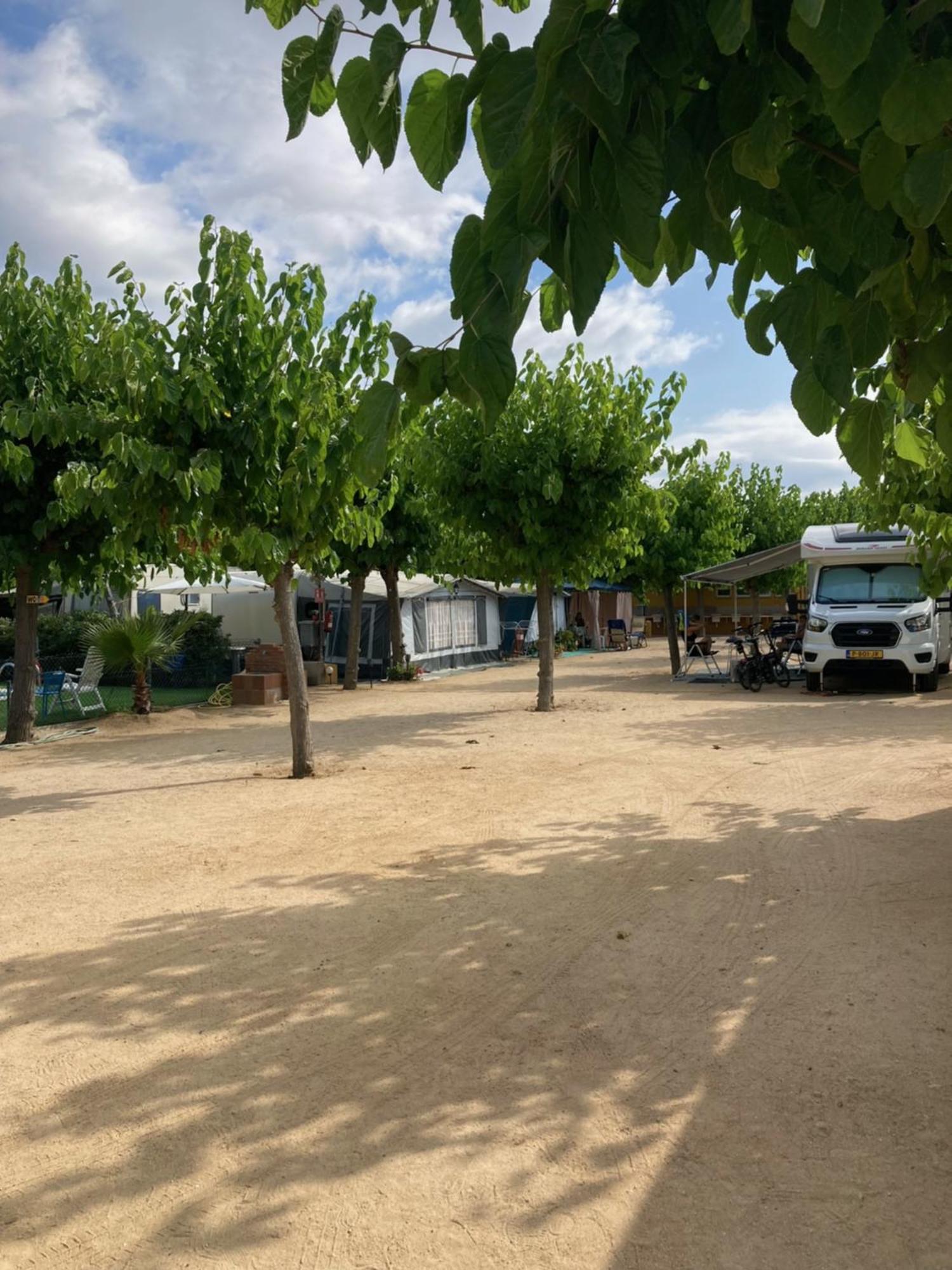Camping El Pinar Platja Санта-Сусанна Экстерьер фото