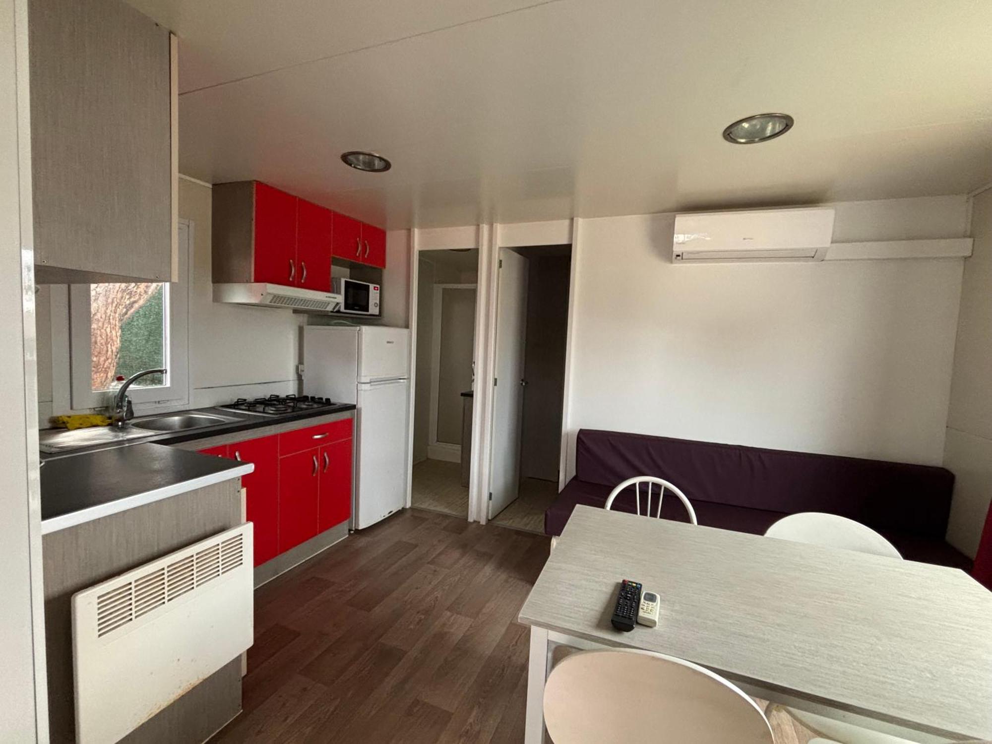 Camping El Pinar Platja Санта-Сусанна Экстерьер фото